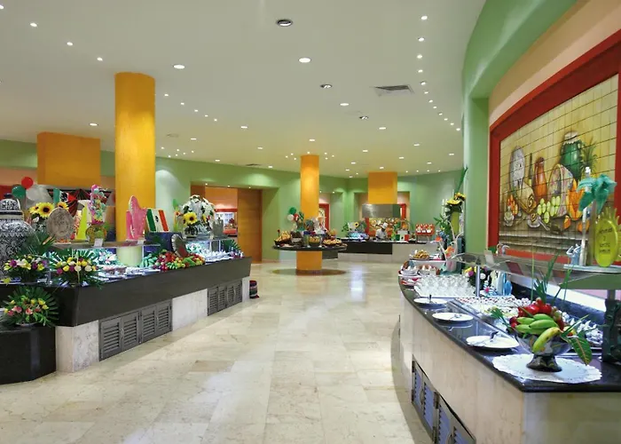 Barcelo Maya Tropical