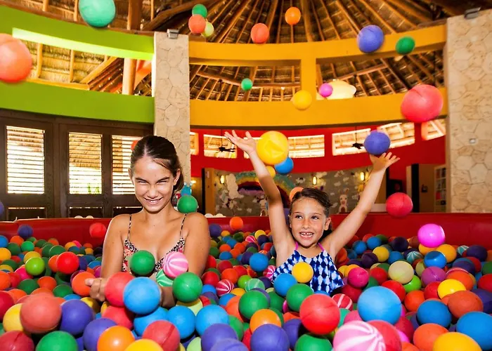 Barcelo Maya Tropical 5*